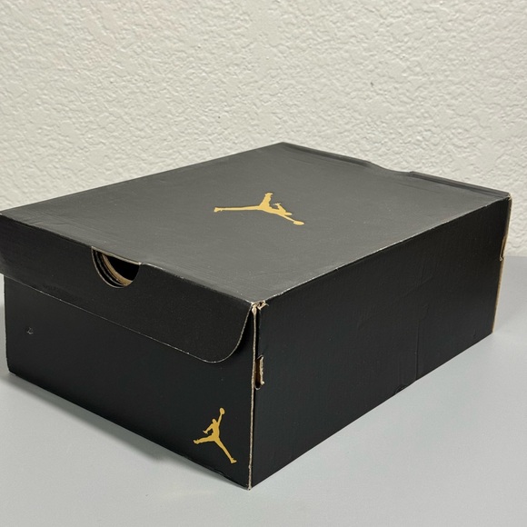 Jordan 1 Mid Sneakers Pine Green, White Size Men’s US 7 BRAND NEW!!! 💯Authentic - Picture 9 of 9